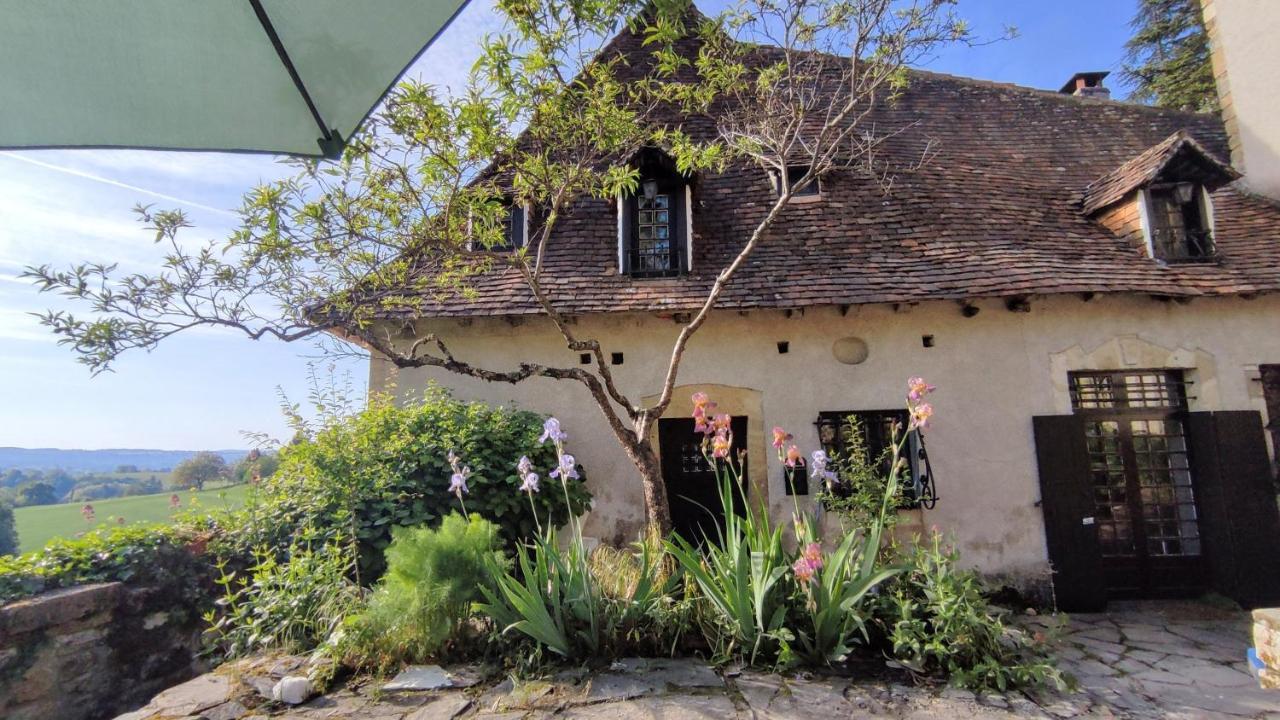 La Fontaine Du Mas Acomodação com café da manhã Thiviers Exterior foto